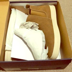 Gap Chelsea sneaker boots